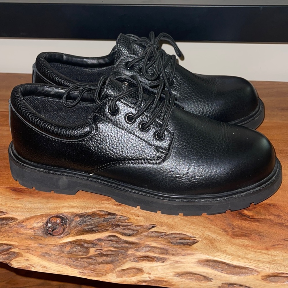 Chinook Leather Shoes